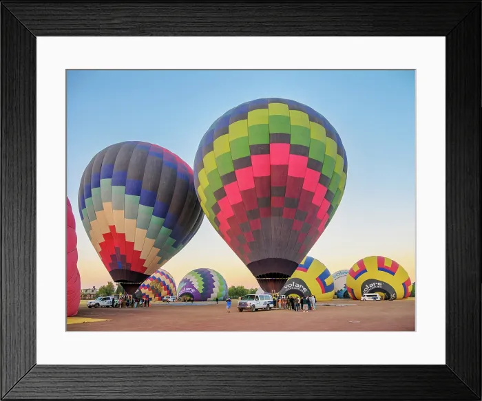 Framed Print : Hot Air Balloons getting ready for the flight over Teotihuacan, San Francisco Mazapa, Mexico State, Mexico Framed Print : Hot Air Balloons getting ready for the flight over Teotihuacan, San Francisco Mazapa, Mexico State, Mexico