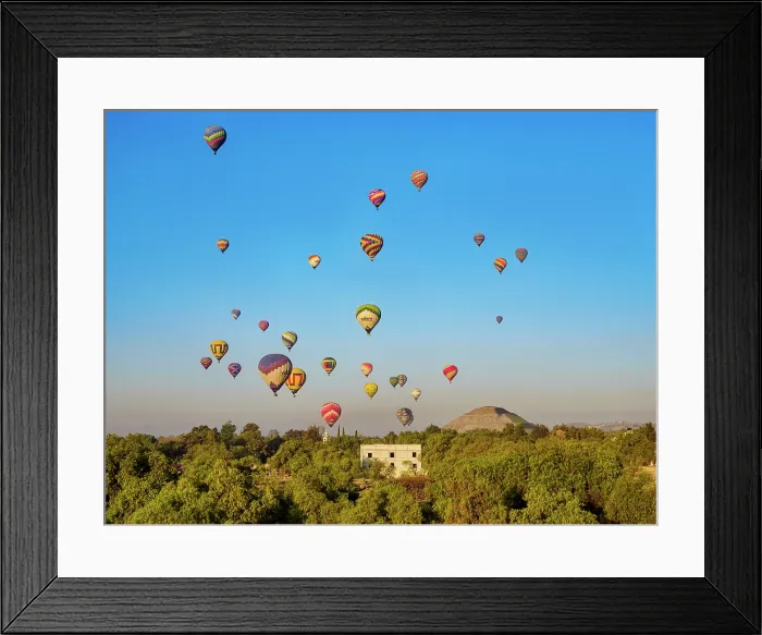 Framed Print : Hot air balloons flying over the Pyramid of the Sun at sunrise, aerial view, Teotihuacan, Mexico State, Mexico Framed Print : Hot air balloons flying over the Pyramid of the Sun at sunrise, aerial view, Teotihuacan, Mexico State, Mexico
