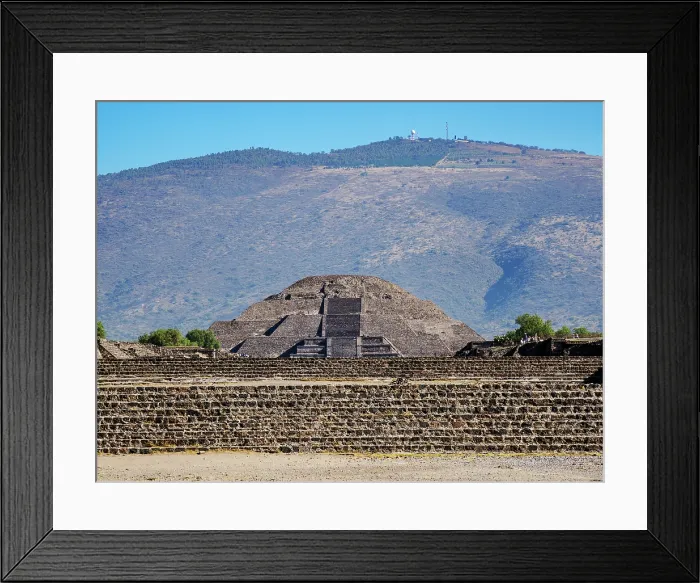 Framed Print : View over the Avenue of the Dead towards the Pyramid of the Moon, Teotihuacan, Mexico State, Mexico Framed Print : View over the Avenue of the Dead towards the Pyramid of the Moon, Teotihuacan, Mexico State, Mexico
