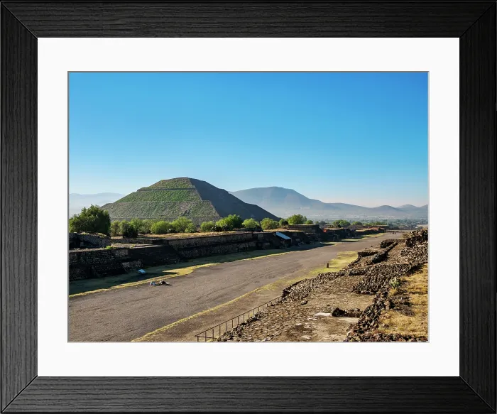 Framed Print : View over the Avenue of the Dead towards the Pyramid of the Sun, Teotihuacan, Mexico State, Mexico Framed Print : View over the Avenue of the Dead towards the Pyramid of the Sun, Teotihuacan, Mexico State, Mexico