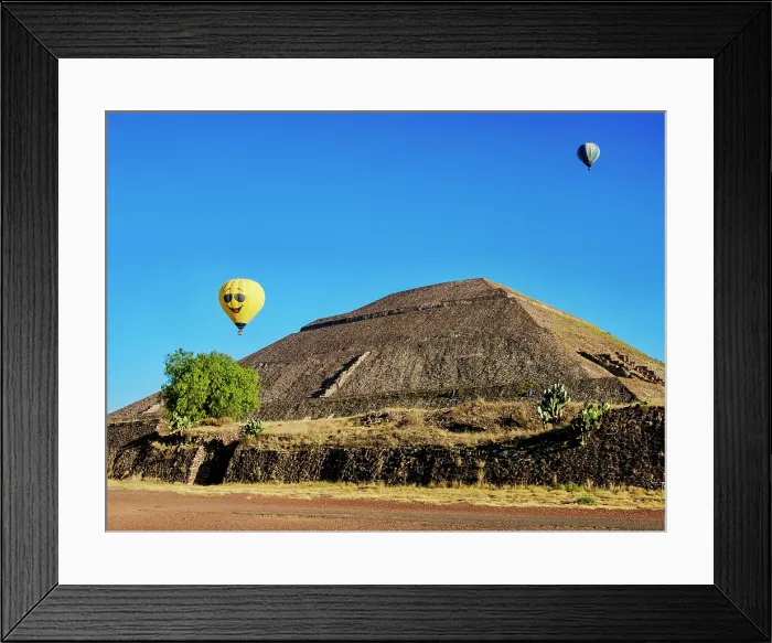 Framed Print : Hot air balloons flying over the Pyramid of the Sun, Teotihuacan, Mexico State, Mexico Framed Print : Hot air balloons flying over the Pyramid of the Sun, Teotihuacan, Mexico State, Mexico