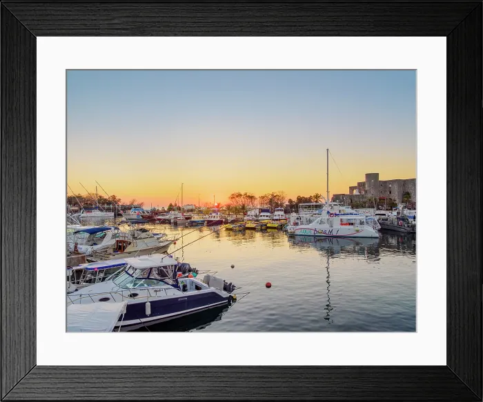 Framed Print : Puerto de Abrigo at sunset, San Miguel de Cozumel, Cozumel Island, Quintana Roo State, Mexico Framed Print : Puerto de Abrigo at sunset, San Miguel de Cozumel, Cozumel Island, Quintana Roo State, Mexico