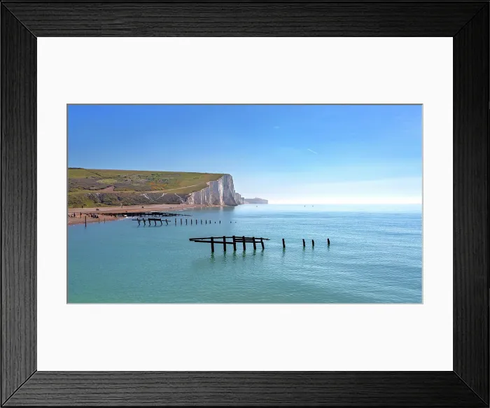 Framed Print : Cuckmere Haven in the South Downs National Park, East Sussex, England, UK, where the Cuckmere river flows into the English Channel Framed Print : Cuckmere Haven in the South Downs National Park, East Sussex, England, UK, where the Cuckmere river flows into the English Channel