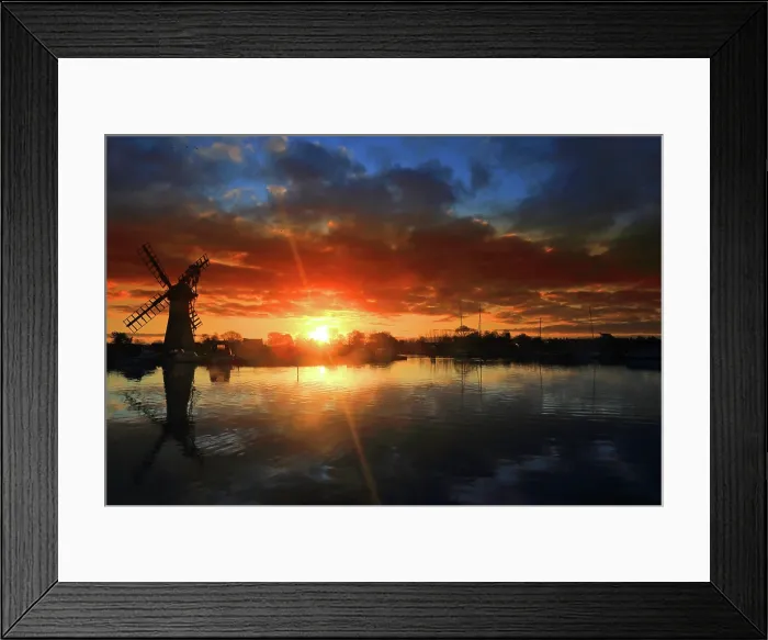 Framed Print : Thurne Mill at sunrise, spring morning, Norfolk Broads, Norfolk Framed Print : Thurne Mill at sunrise, spring morning, Norfolk Broads, Norfolk