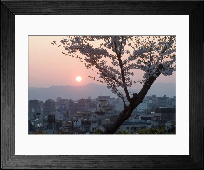 Framed Print : Sunset over the Higashiyama district, Kyoto, Japan Framed Print : Sunset over the Higashiyama district, Kyoto, Japan