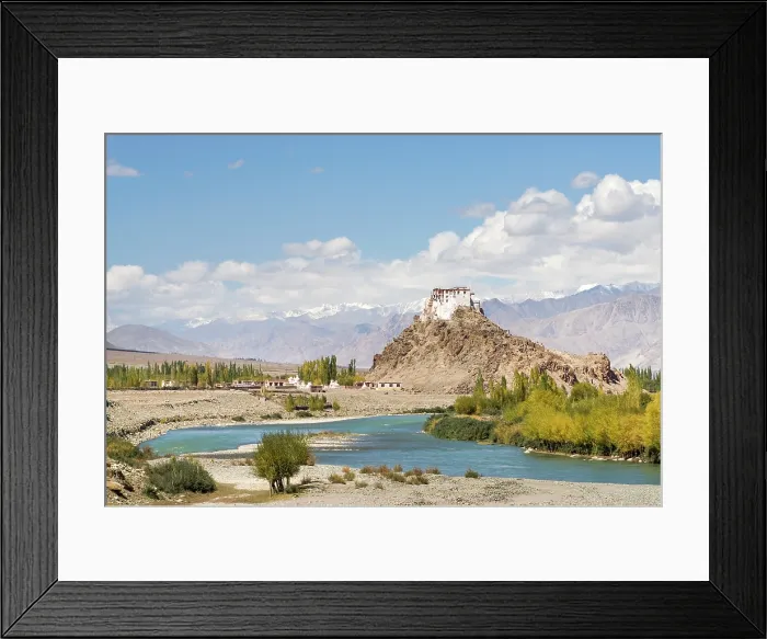 Framed Print : Indus River with the Tibetan Buddhist Stakna Monastery in the background, near Leh, Ladakh region, state of Jammu and Kashmir, India, Asia Framed Print : Indus River with the Tibetan Buddhist Stakna Monastery in the background, near Leh, Ladakh region, state of Jammu and Kashmir, India, Asia