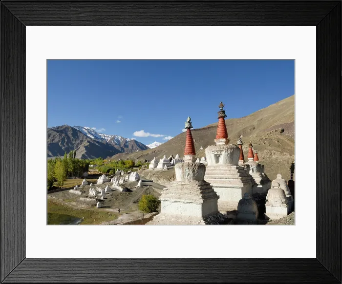 Framed Print : Tibetan stupas (Chorten) at the foot of Stok Royal Palace, residence of the Namgyal dynasty, Ladakh region, state of Jammu and Kashmir, India, Asia Framed Print : Tibetan stupas (Chorten) at the foot of Stok Royal Palace, residence of the Namgyal dynasty, Ladakh region, state of Jammu and Kashmir, India, Asia