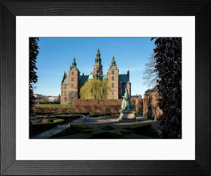 Framed Print : Copenhagen, Denmark ' View of Queen Caroline Amalies statue by Vilhelm Bissen in Kongens Have, the citys oldest royal garden Framed Print : Copenhagen, Denmark ' View of Queen Caroline Amalies statue by Vilhelm Bissen in Kongens Have, the citys oldest royal garden