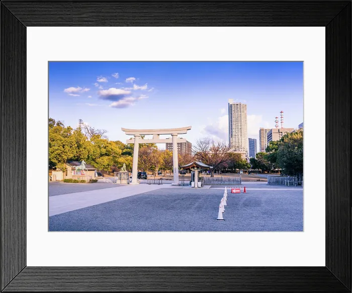 Framed Print : Evening light at Hiroshima Gokoku Shrine, Hiroshima, Japan Framed Print : Evening light at Hiroshima Gokoku Shrine, Hiroshima, Japan