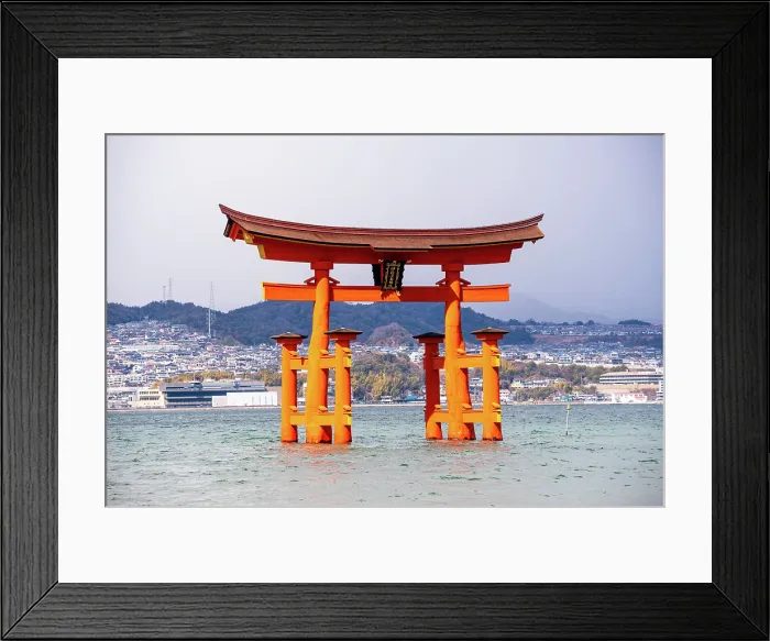 Framed Print : Itsukushima Shrine Otorii Gate standing in the sea, Miyajima, Hiroshima, Japan Framed Print : Itsukushima Shrine Otorii Gate standing in the sea, Miyajima, Hiroshima, Japan