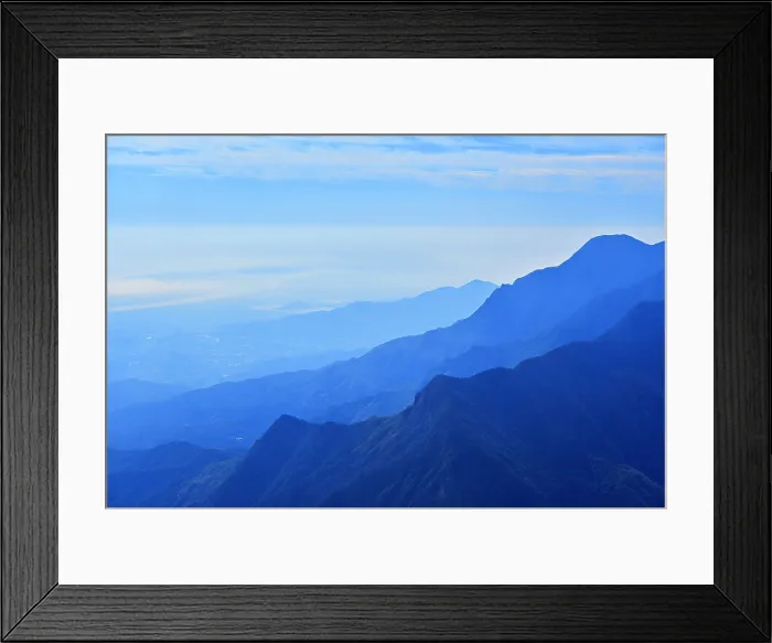 Framed Print : Spectacular view of misty mountains from Hanpo Pass at Lushan (Mount Lu), Jiujiang City, Jiangxi, China Framed Print : Spectacular view of misty mountains from Hanpo Pass at Lushan (Mount Lu), Jiujiang City, Jiangxi, China