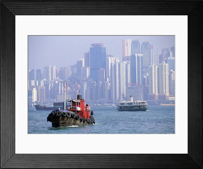 Framed Print : Victoria Harbour between Hong-Kong Island and Kowloon peninsula, People's Republic of China, Asia Framed Print : Victoria Harbour between Hong-Kong Island and Kowloon peninsula, People's Republic of China, Asia