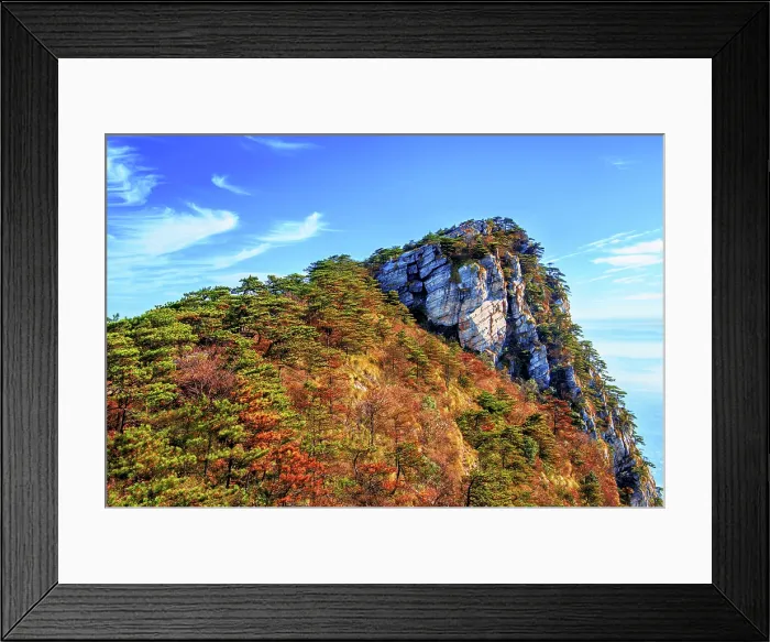 Framed Print : Wulao Feng (Five-Old-Man Peak) in Lushan (Mount Lu), UNESCO, Jiujiang City, Jiangxi, China Framed Print : Wulao Feng (Five-Old-Man Peak) in Lushan (Mount Lu), UNESCO, Jiujiang City, Jiangxi, China