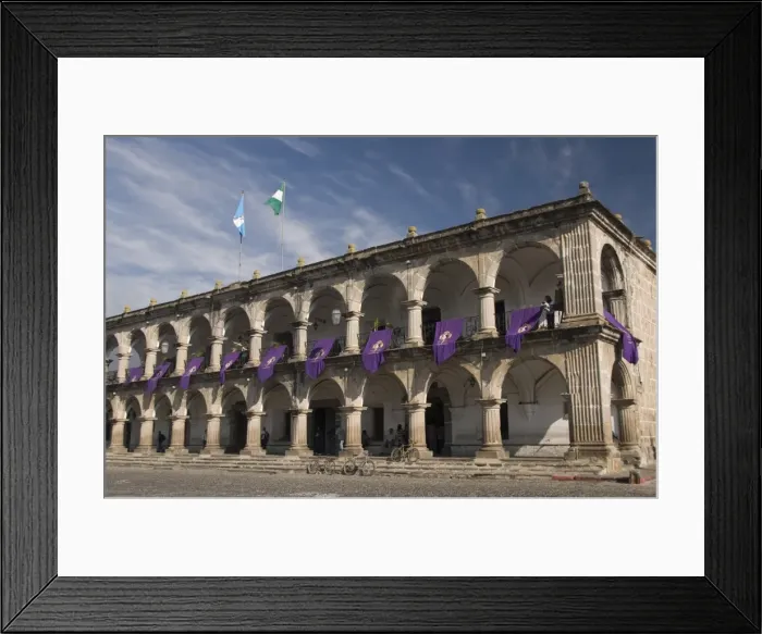 Framed Print : The Ayuntamiento (town house), dating from 1740, Antigua, UNESCO World Heritage Site Framed Print : The Ayuntamiento (town house), dating from 1740, Antigua, UNESCO World Heritage Site