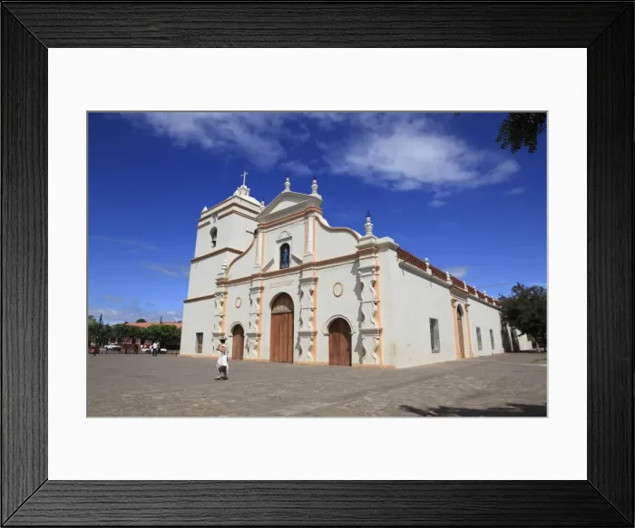 Framed Print : Parroquia de La Asuncion, Masaya, Nicaragua, Central America Framed Print : Parroquia de La Asuncion, Masaya, Nicaragua, Central America