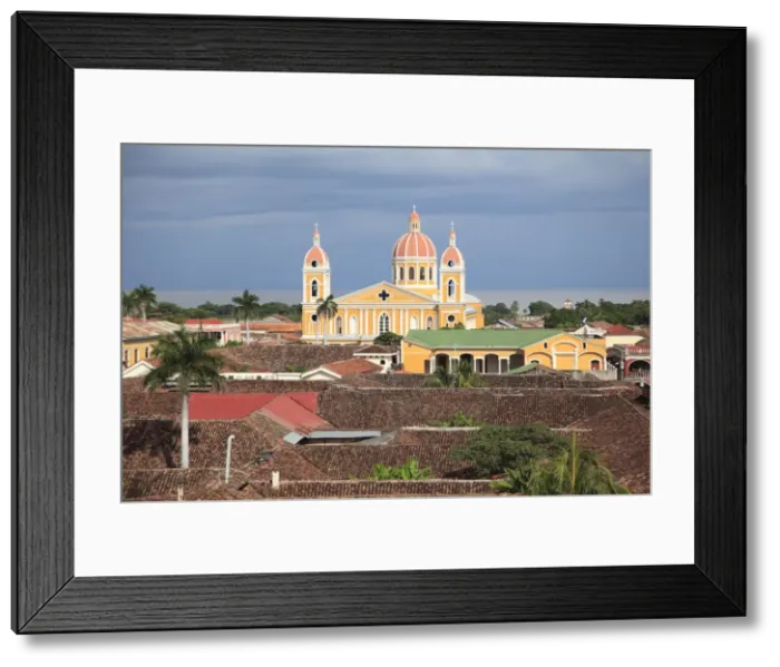 Framed Print : Cathedral de Granada, Granada, Nicaragua, Central America Framed Print : Cathedral de Granada, Granada, Nicaragua, Central America