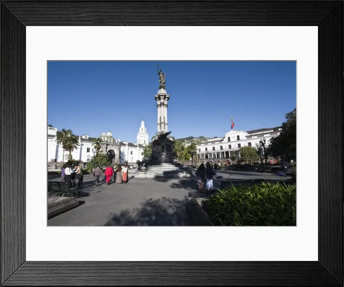 Framed Print : Plaza de Independencia, Historic Center, UNESCO World Heritage Site, Quito Framed Print : Plaza de Independencia, Historic Center, UNESCO World Heritage Site, Quito