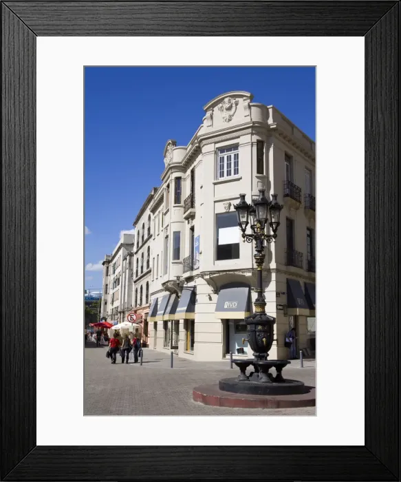 Framed Print : Port Market in the Old City District, Montevideo, Uruguay, South America Framed Print : Port Market in the Old City District, Montevideo, Uruguay, South America