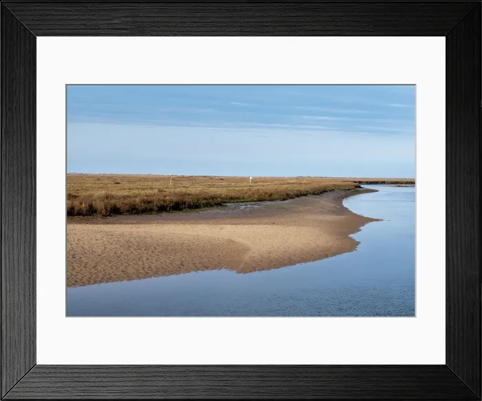 Framed Print : The banks of the River Glaven, with marshes beyond, at Blakeney in North Norfolk, United Kingdom Framed Print : The banks of the River Glaven, with marshes beyond, at Blakeney in North Norfolk, United Kingdom