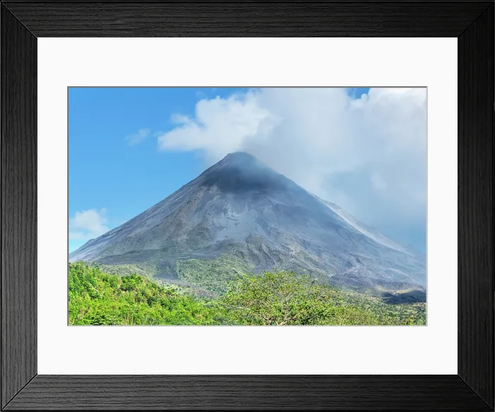 Framed Print : Arenal volcano, Arenal Volcano National Park, La Fortuna, Costa Rica Framed Print : Arenal volcano, Arenal Volcano National Park, La Fortuna, Costa Rica