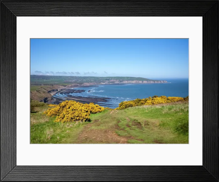 Framed Print : Ravenscar's rocky beach on the Yorkshire coast Framed Print : Ravenscar's rocky beach on the Yorkshire coast