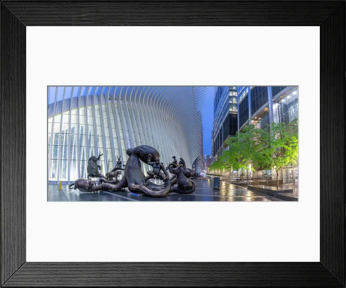 Framed Print : Exterior of the Oculus transportation hub at the World Trade Center, New York, USA Framed Print : Exterior of the Oculus transportation hub at the World Trade Center, New York, USA