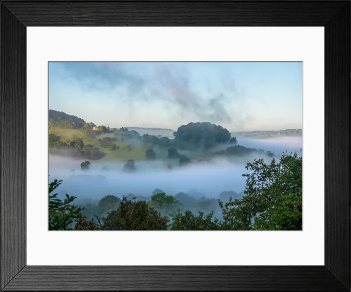 Framed Print : Dramatic mist in the valley below Peak Tor, United Kingdom Framed Print : Dramatic mist in the valley below Peak Tor, United Kingdom