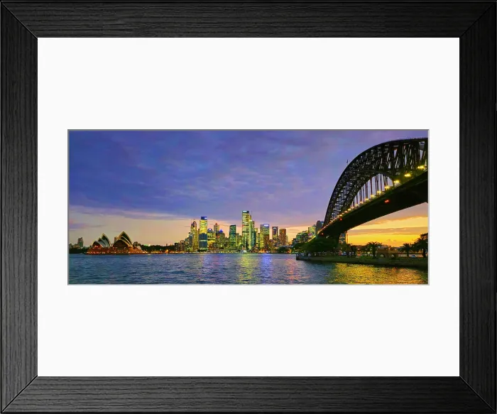 Framed Print : Sydney Harbour skyline at sunset, Sydney, Australia Framed Print : Sydney Harbour skyline at sunset, Sydney, Australia