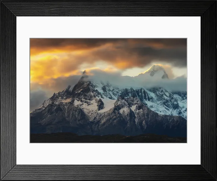 Framed Print : Punta Bariloche during sunset, Torres del Paine NP, Ultima Esperanza, Region de Magallanes y de la Antartica Chilena, Patagonia, Chile Framed Print : Punta Bariloche during sunset, Torres del Paine NP, Ultima Esperanza, Region de Magallanes y de la Antartica Chilena, Patagonia, Chile