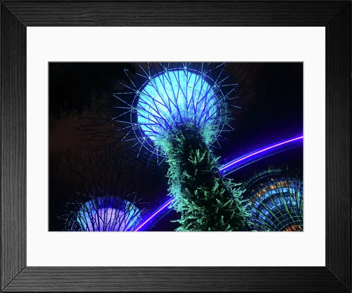 Framed Print : Lightshow, The Gardens by the Bay, Singapore Framed Print : Lightshow, The Gardens by the Bay, Singapore