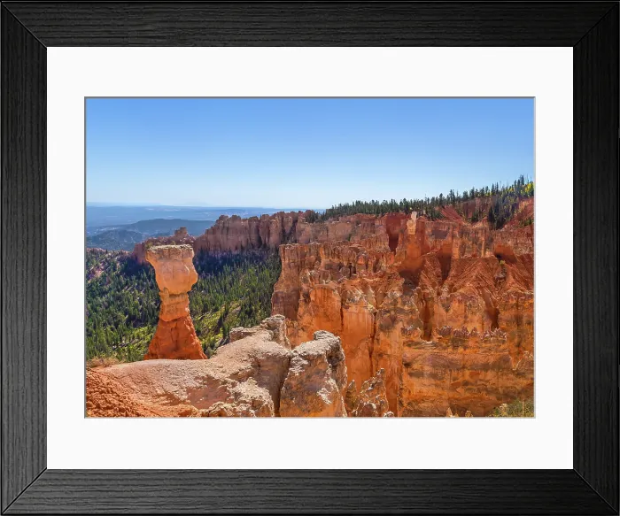 Framed Print : The famous Hunter and Rabbit Hoodoos at Agua Canyon, Bryce Canyon National Park, Utah, USA Framed Print : The famous Hunter and Rabbit Hoodoos at Agua Canyon, Bryce Canyon National Park, Utah, USA