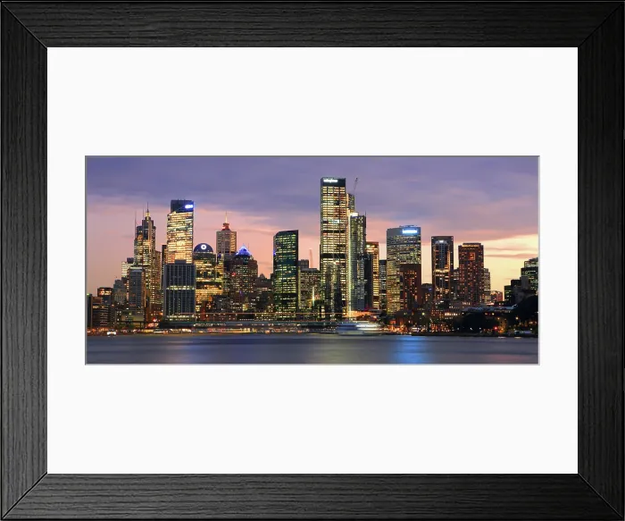 Framed Print : Sydney skyline at dusk, Australia Framed Print : Sydney skyline at dusk, Australia