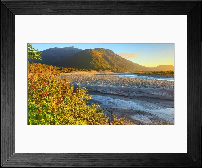 Framed Print : Sunset near Hokitika, South Island, New Zealand Framed Print : Sunset near Hokitika, South Island, New Zealand