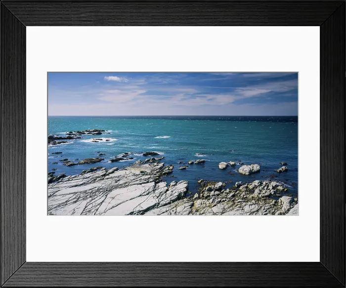 Framed Print : Rocky Shoreline and Vibrant Blue Ocean Waters Stretching Into the Horizon at Kaikoura Peninsula, New Zealand Framed Print : Rocky Shoreline and Vibrant Blue Ocean Waters Stretching Into the Horizon at Kaikoura Peninsula, New Zealand