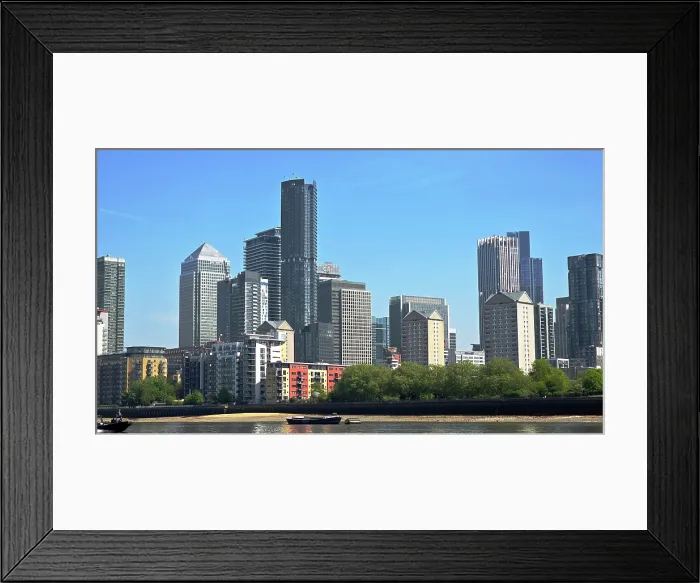 Framed Print : Canary Wharf Framed Print : Canary Wharf