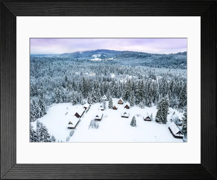 Framed Print : Winter Wonderland with Snow and Wooden Houses in Mountains, Jurgów, Poland Framed Print : Winter Wonderland with Snow and Wooden Houses in Mountains, Jurgów, Poland