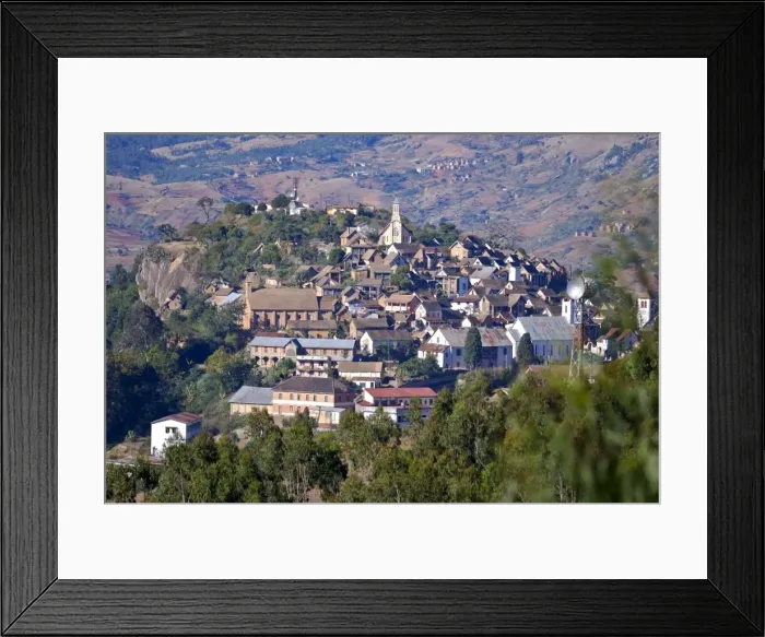 Framed Print : View over the town of Fianarantsoa, Madagascar, Africa Framed Print : View over the town of Fianarantsoa, Madagascar, Africa
