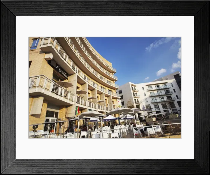 Framed Print : Outdoor cafes in Melrose Piazza, Melrose, Johannesburg, Gauteng, South Africa, Africa Framed Print : Outdoor cafes in Melrose Piazza, Melrose, Johannesburg, Gauteng, South Africa, Africa