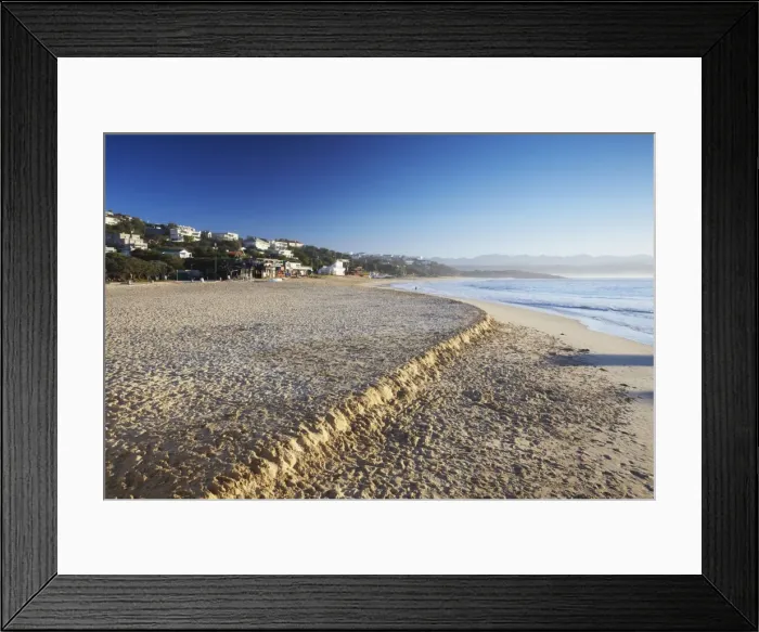 Framed Print : Plettenberg Bay beach at dawn, Western Cape, South Africa, Africa Framed Print : Plettenberg Bay beach at dawn, Western Cape, South Africa, Africa