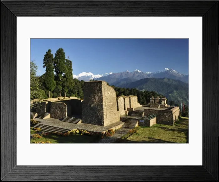 Framed Print : Rabdentse ruins and Kangchenjunga, Pelling, West Sikkim, Sikkim, India, Asia Framed Print : Rabdentse ruins and Kangchenjunga, Pelling, West Sikkim, Sikkim, India, Asia