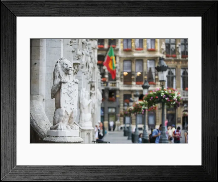 Framed Print : Lion statue on the Hotel de Ville (Town Hall) in the Grand Place, UNESCO World Heritage Site Framed Print : Lion statue on the Hotel de Ville (Town Hall) in the Grand Place, UNESCO World Heritage Site