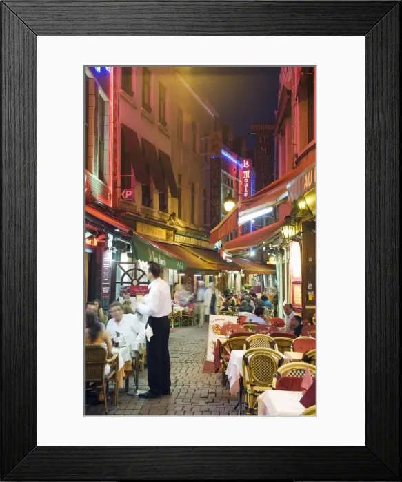 Framed Print : Outdoor dining in narrow street of restaurants, Brussels, Belgium, Europe Framed Print : Outdoor dining in narrow street of restaurants, Brussels, Belgium, Europe