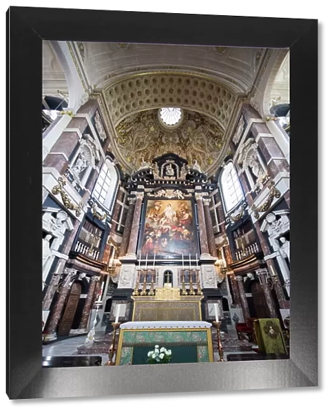 Canvas by Rubens in Onze Lieve Vrouwekathedraal, Antwerp, Flanders, Belgium, Europe