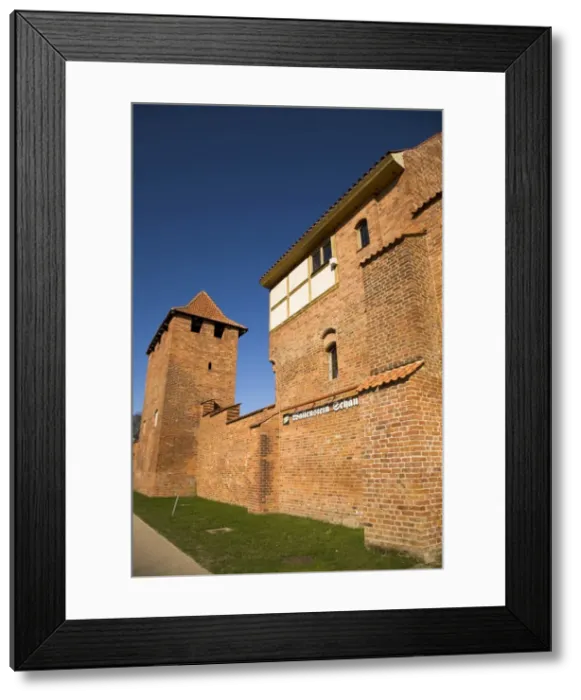 Framed Print : The Wallenstein Schanke in the medieval city walls of Stralsund, Mecklenburg-Vorpommern Framed Print : The Wallenstein Schanke in the medieval city walls of Stralsund, Mecklenburg-Vorpommern
