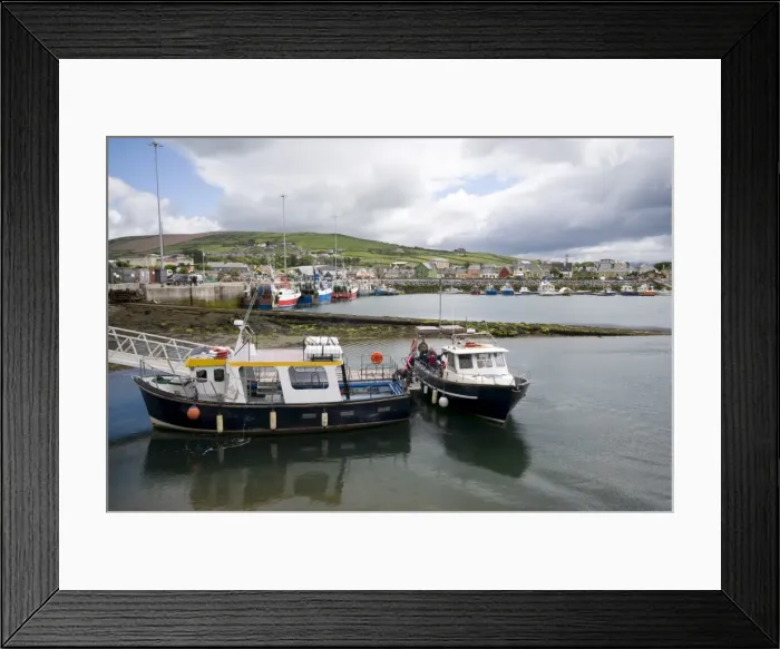 Framed Print : Dingle Harbour with fishing boats, Dingle, County Kerry, Munster, Republic of Ireland Framed Print : Dingle Harbour with fishing boats, Dingle, County Kerry, Munster, Republic of Ireland