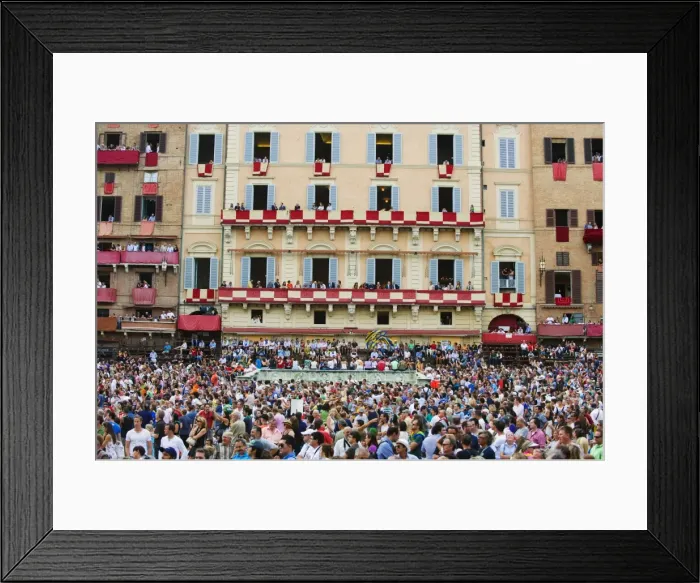 Framed Print : Crowds at El Palio horse race festival, Piazza del Campo, Siena, Tuscany, Italy, Europe