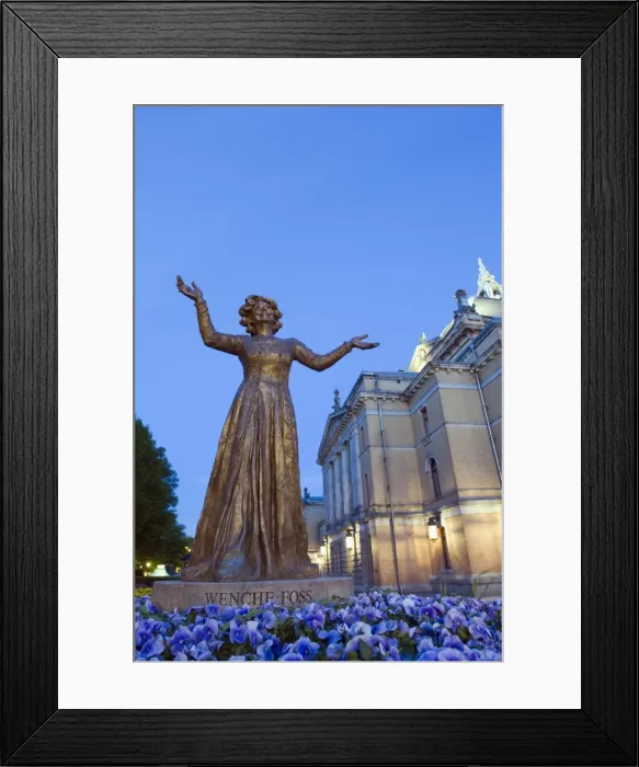 Framed Print : Statue of Wenche Foss outside the National Theatre, Oslo, Norway, Scandinavia, Europe Framed Print : Statue of Wenche Foss outside the National Theatre, Oslo, Norway, Scandinavia, Europe