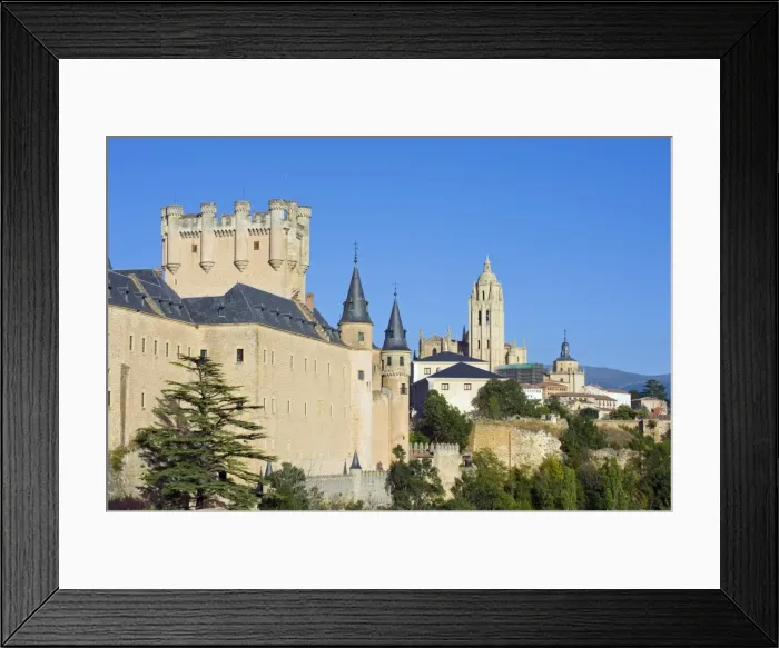 Framed Print : Segovia Castle and Gothic style Segovia Cathedral built in 1577, UNESCO World Heritage Site Framed Print : Segovia Castle and Gothic style Segovia Cathedral built in 1577, UNESCO World Heritage Site