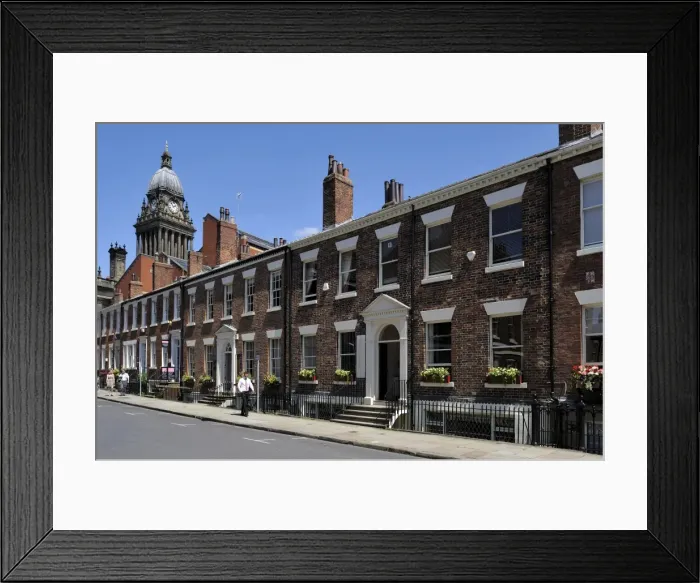 Framed Print : City Hall viewed from the Historic Georgian Park Square, Leeds, West Yorkshire Framed Print : City Hall viewed from the Historic Georgian Park Square, Leeds, West Yorkshire