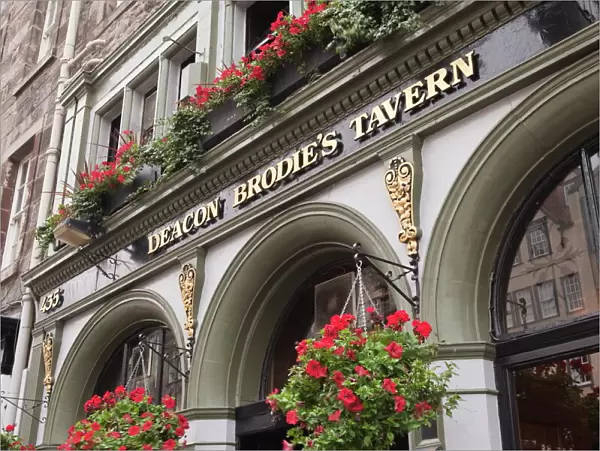 Deacon Brodies Tavern, Royal Mile, Old Town, Edinburgh, Scotland, United Kingdom